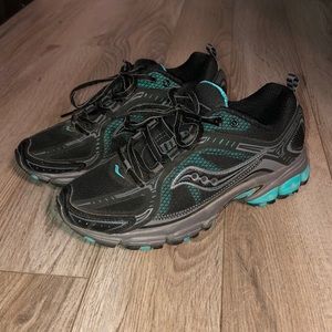 Saucony Running shoes